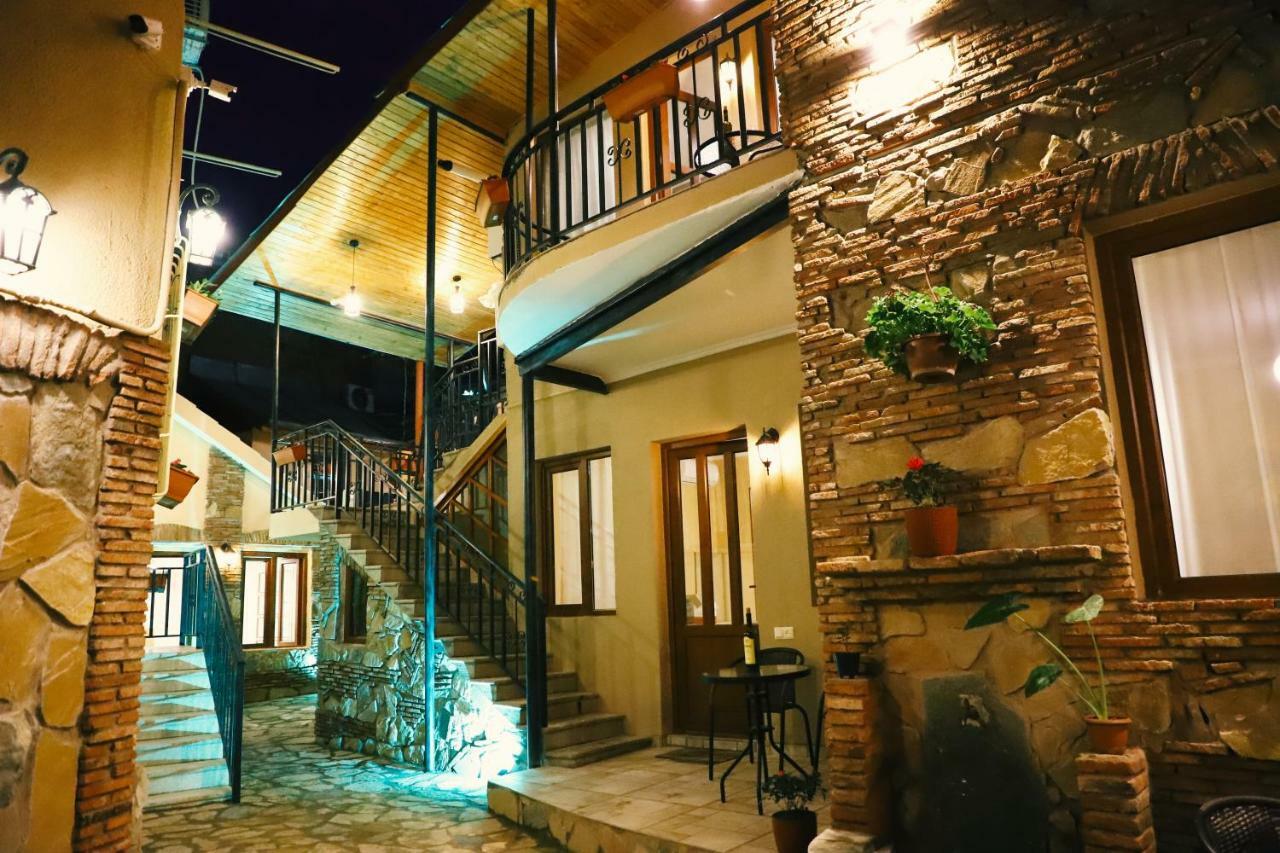 Apart Hotel With Wine Cellar - Old Tbilisi 1897 Bagian luar foto