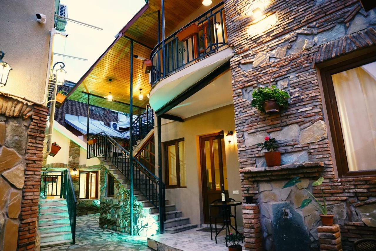 Apart Hotel With Wine Cellar - Old Tbilisi 1897 Bagian luar foto