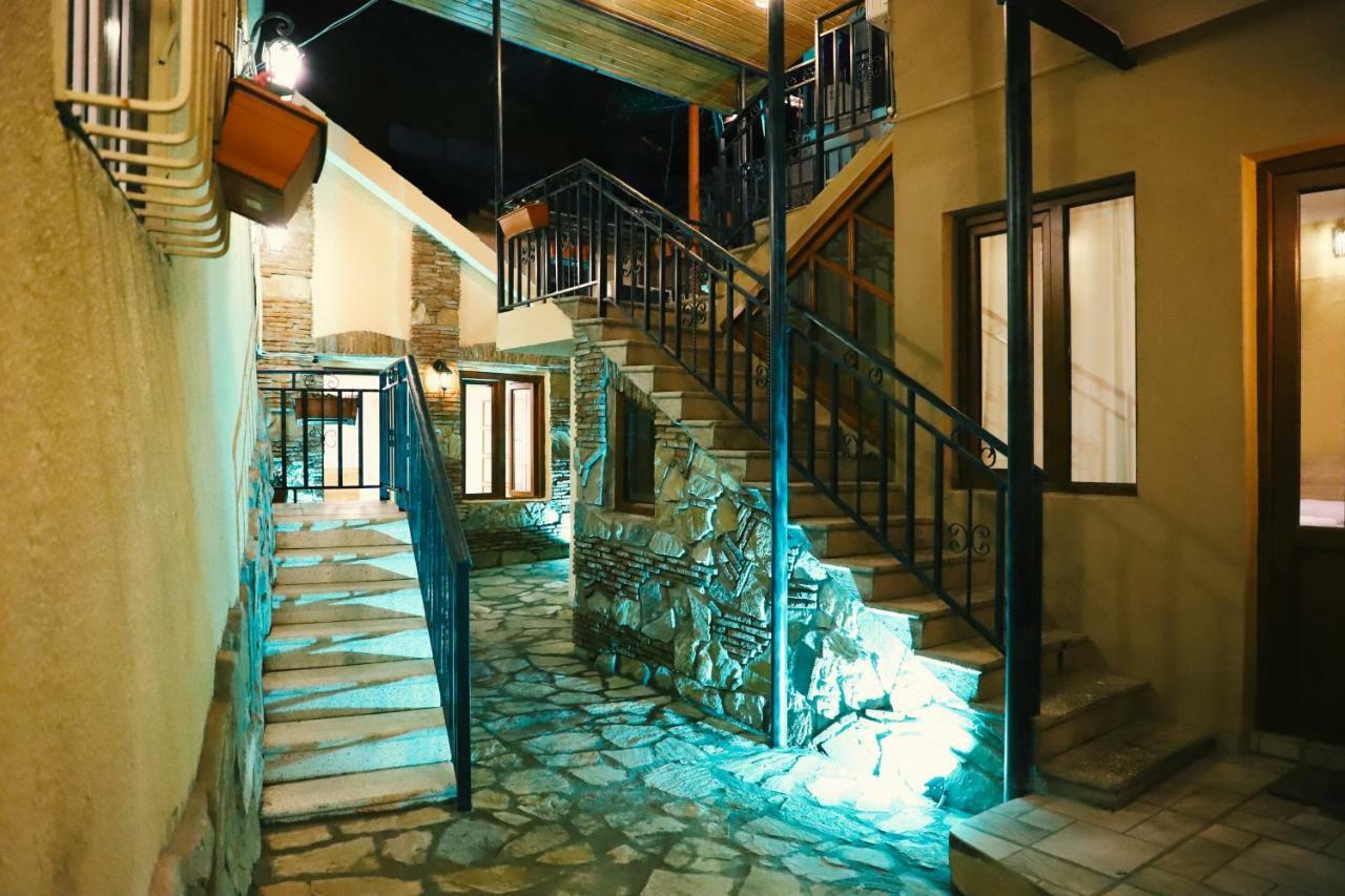 Apart Hotel With Wine Cellar - Old Tbilisi 1897 Bagian luar foto