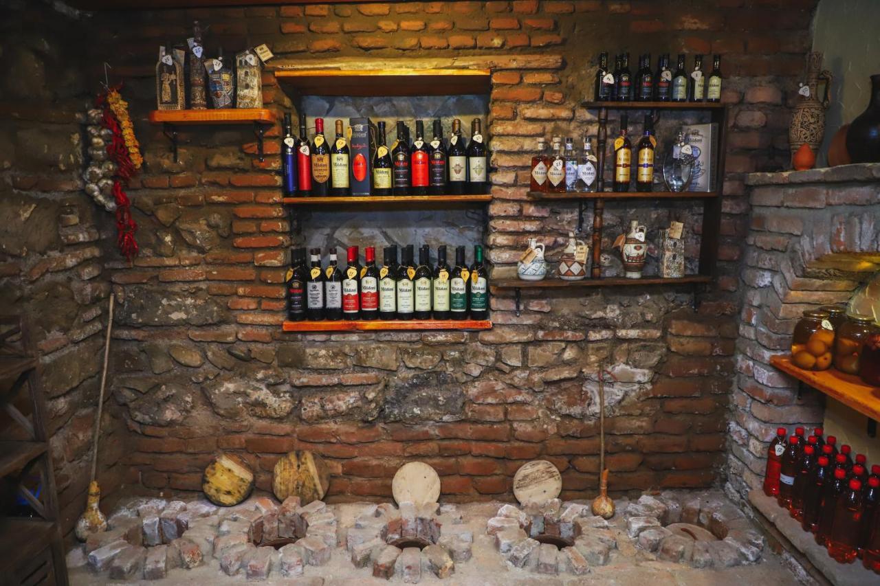 Apart Hotel With Wine Cellar - Old Tbilisi 1897 Bagian luar foto